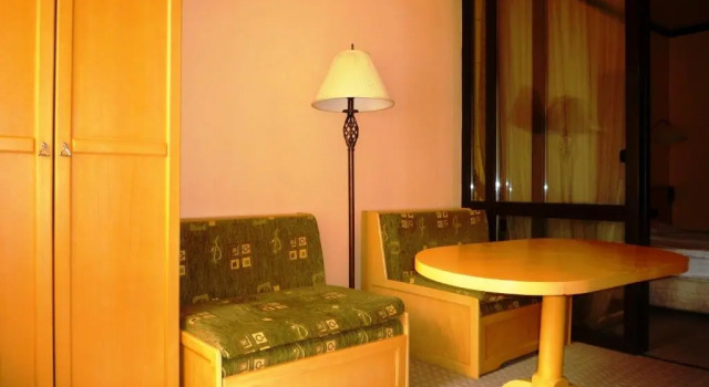 Семейный номер Deluxe с балконом Hotel Orphey