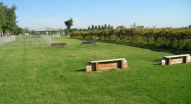 Lake Minden Camping Resort Cabin 1, Buchen Sie Campingplatz Nicolaus Kalifornien