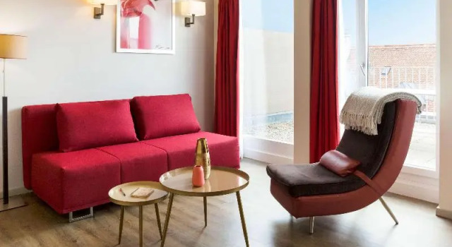 Апартаменты Superior с балконом Aparthotel Adagio Basel City