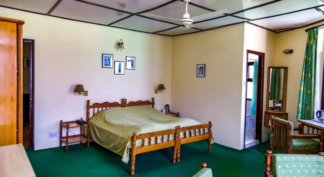 Hotel Udechee Huts, McLeod Ganj, Забронировать Отель Мак-Леод-Гейндж штат Химачал-Прадеш