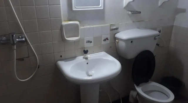 Кровать в общем номере (мужской номер) Drop Hostel