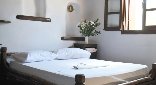Alexandros Mykonos