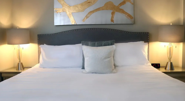 Preferred Two Bedroom Suite, Забронировать Отель Отели Бостона 3 звезды, рядом с Huntington Theatre, 3*
