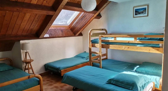 Апартаменты с 2 комнатами APPARTEMENT T3 60M2 à Briançon dans résidence calme avec 7 couchages