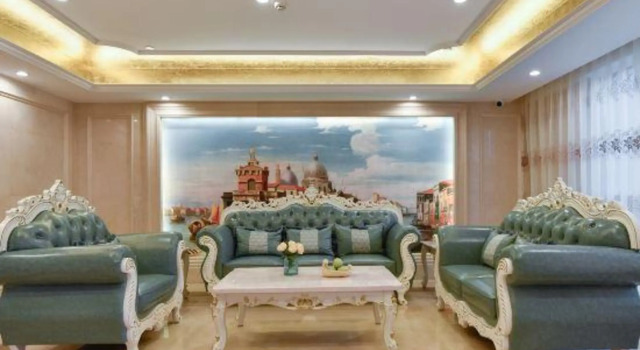 Vienna International Hotel (Foshan Eternal Love Xiqiao Mountain Scenic Area), Boek Hotel Hotels in Guangdong met parkeren, Parkeren