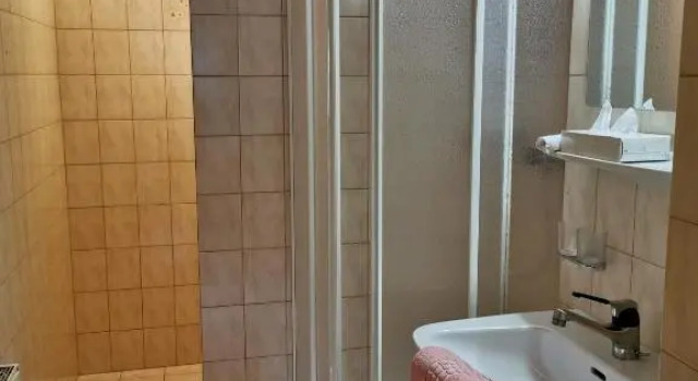 Номер Economy Hotel Edi