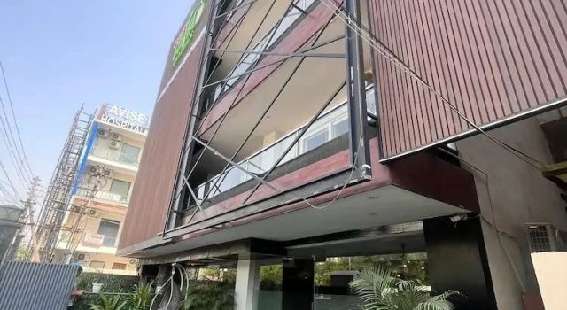 Pink Guava Hotels, Book Hotel Gurgaon 