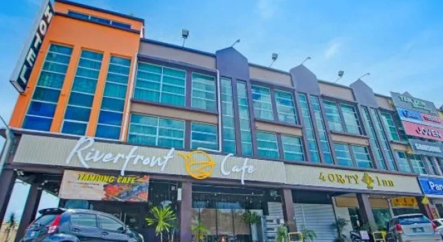 Collection O Near Tanjung Batu Formerly 4orty Inn, Reserva ahora Hotel Hoteles en Borneo con aparcamiento, Aparcamiento