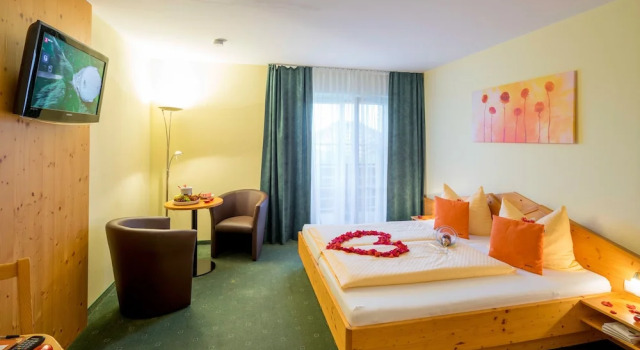 Номер Standard Hotel Garni Oasis Loipersdorf