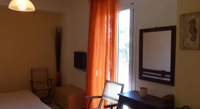 Calma Apartments & Studios