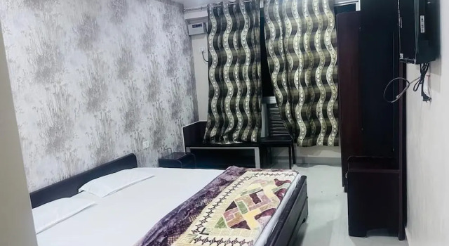 Hotel Shanti Inn