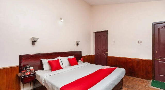 Номер Deluxe OYO 27809 Hotel Ganapathy Garden