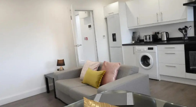 Апартаменты The Hatton Apartments