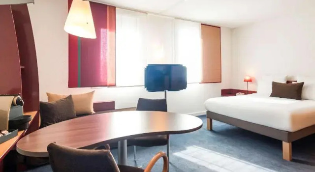 Номер Standard Novotel Suites Reims Centre
