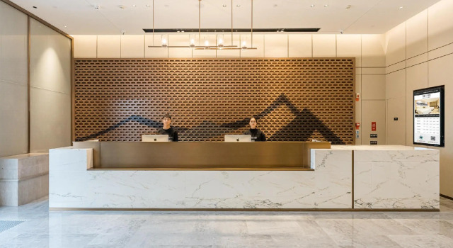 Atour Hotel Yiwu International Trade City Passenger Center