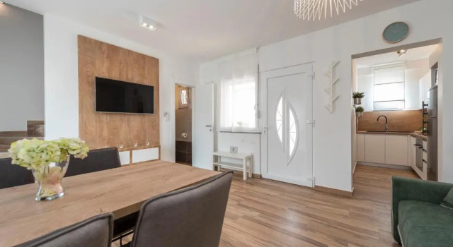 Коттедж с 2 комнатами LUXURY APARTMENTS - LA VIR 1 & 2
