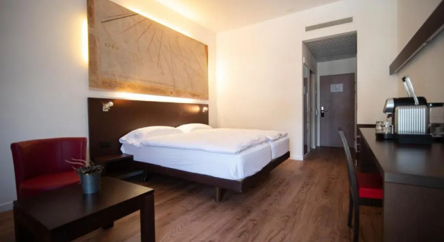 Номер Comfort Hotel la Meridiana, Lake & SPA