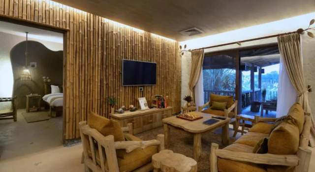 Четырёхместный люкс Barahi Jungle Lodge