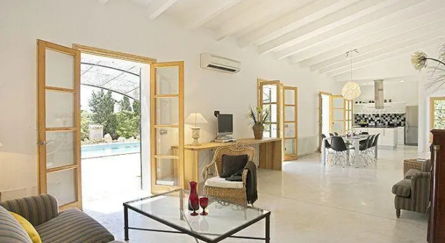 Spain Select Es Llombards, Book Villa Es Llombards Majorca