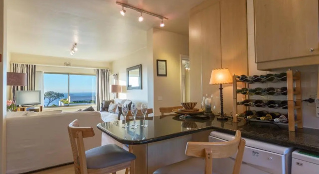 Апартаменты Seaview 10 Monte Carlo Camps Bay