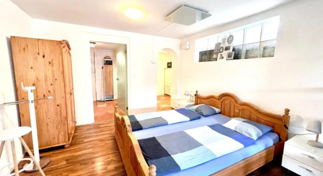 Студия Pilatus Apartments