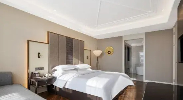 Люкс Executive EARL Family Hotel (Huainan No.2 Middle School Branch)