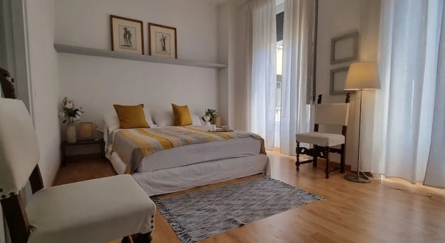 JOIVY Contemporary 1-Bed Apt Near Duomo Di Milano, Забронировать Апартаменты/квартира Апартаменты Милана, рядом с Музео дель Новеченто, Апартаменты/квартира