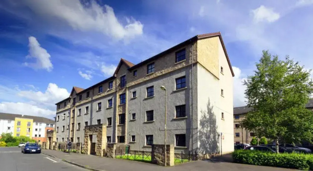 Near Holyrood Palace/Royal Mile with Free Parking, Забронировать Апартаменты/квартира Апартаменты Эдинбурга, рядом с Холирудское абатство, Апартаменты/квартира