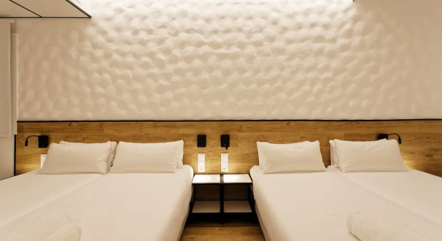 Четырёхместный номер Interior Economy Отель Barna House Hotel