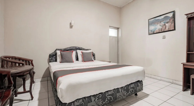 Standard Suite Collection O Hotel Sanira