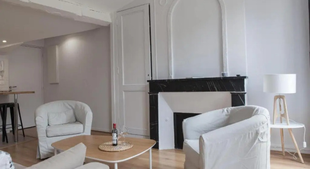 Апартаменты Grand Théâtre Bright Apartment