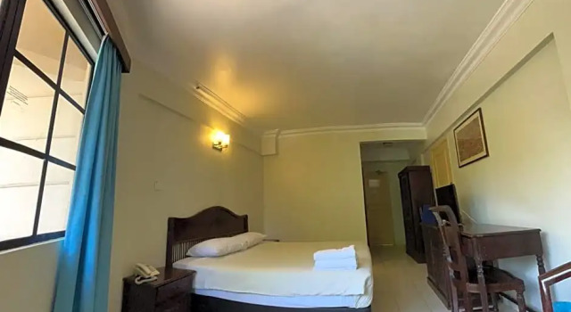 Deluxe Třílůžkový pokoj a částečným výhledem na moře Suria Cherating Beach Resort