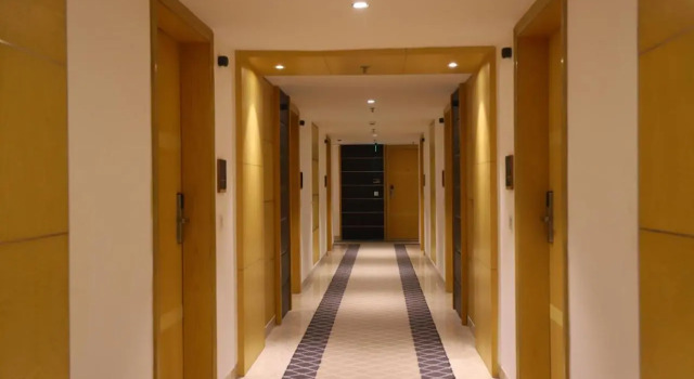The Pristine Hotel Kanpur
