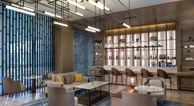 Courtyard by Marriott Chengdu South, Buchen Sie Hotel Hotels in Sichuan mit Pool, Schwimmbad