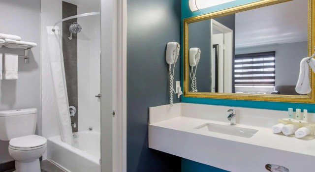 Номер Deluxe Quality Inn Near Hollywood Walk of Fame
