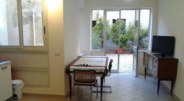 Le Casette Del Centro, Book Apartment Hotels in Sicily with Parking, Parking