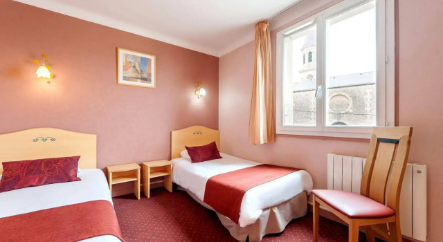 Logis Hotel Sandrina, Забронировать Отель Отели Ньор с завтраком, рядом с Port Boinot, Завтраки