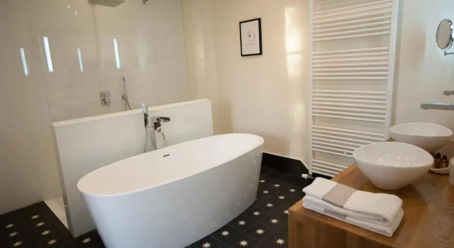 Номер Deluxe Maison M Troyes