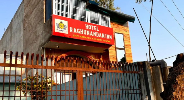 Hotel Raghunandan Inn