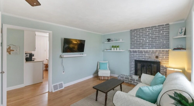 Shore To Please - Enjoy A Relaxing Getaway In Bonnet Shores 3 Bedroom Home by Redawning, Varaa Hotelli Narragansett Rhode Island