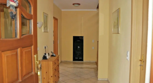 Beautiful and Cosy Apartment in a Wooded and Mostly Quite Rustic Ambience, Boek Appartement Balesfeld Vulkan Eifel