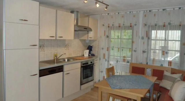 Апартаменты с 2 комнатами Fewo Lenz Ferienwohnung beim Pressegger See
