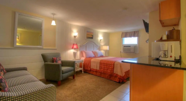 Двухместный люкс Windrift Motel