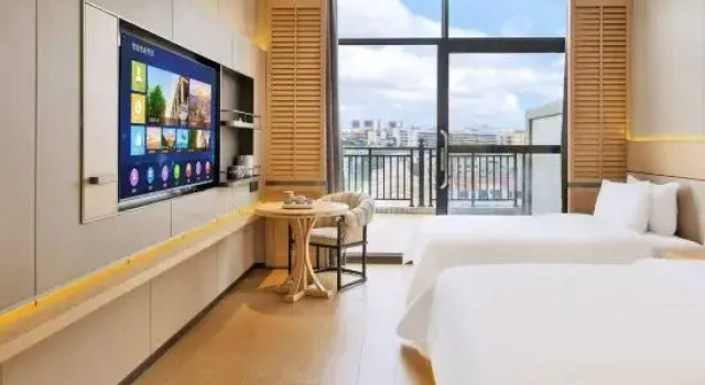 Семейный люкс с балконом Wenfu  Coast  international   Hotel