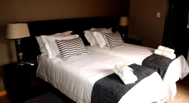 Elegant Lodge & Conference Center, Забронировать Отель Понгола Zululand, рядом с Pongola Shopping Centre