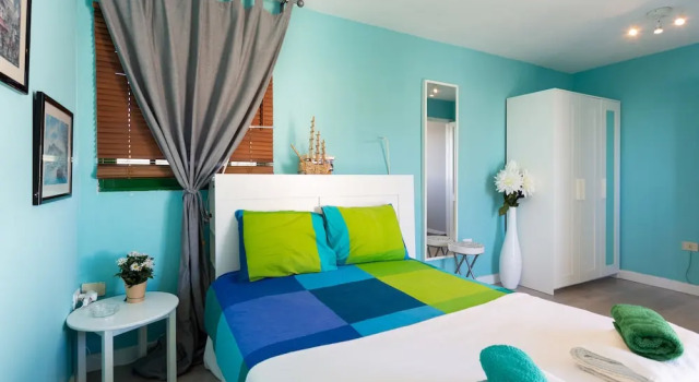 HomeLike Stunning Sea Front House with Wifi, Prenota Hotel Güímar 