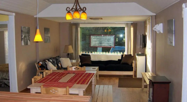 Historic 1920s Cabin, Rezerwuj Hotel Long Beach Waszyngton