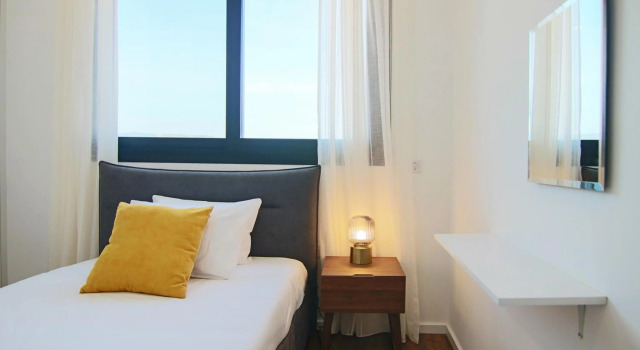 Phaedrus Living: Sea View Anna Residence 302, Buchen Sie Hotel 3-Sterne-Hotels in Agios Athanasios, 3*