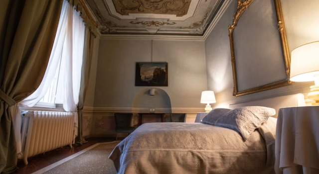 GHLP Residenza San Paolino al 112, Забронировать Отель Отели Лукки с парковкой, рядом с Кафедральный собор Лукки, Парковка