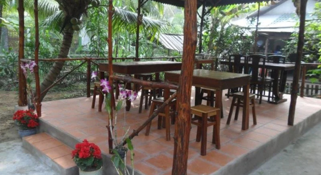 Chalet Suisse Guest House, Забронировать Шале Чау Тхань Tien Giang